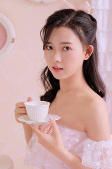 隔壁女孩8